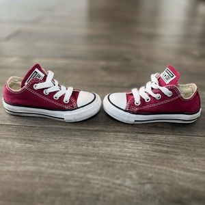 Converse Chuck Taylor All Star Ox Toddler's Shoes Maroon size 6